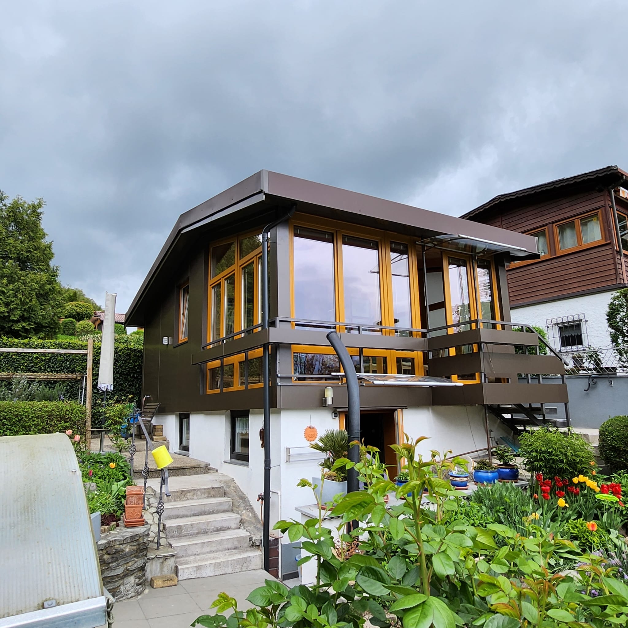 93eddff6-f6a5-4dda-a011-df9b593d4c4b