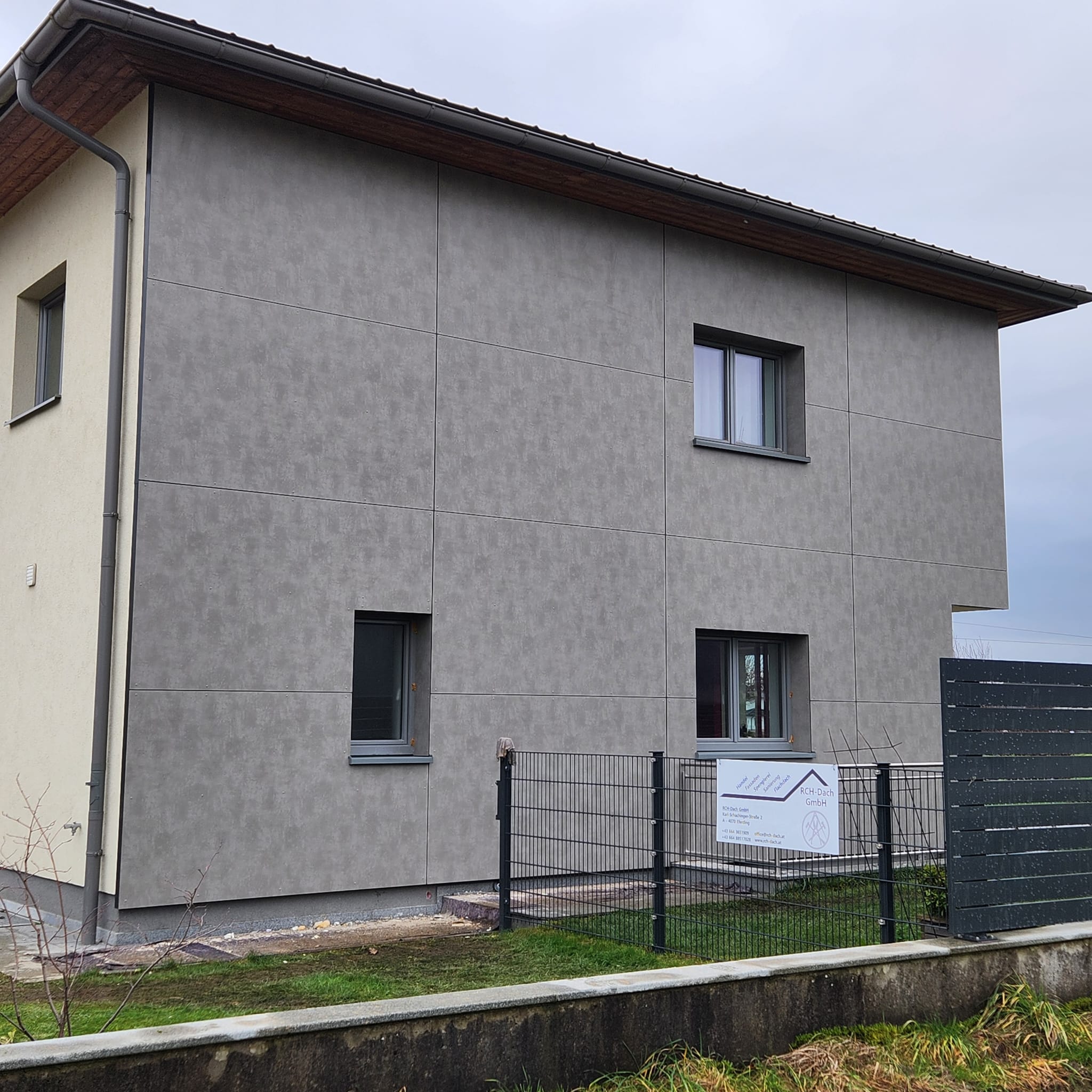 c2236349-86d1-4645-a0b2-69fcab1a9cb8