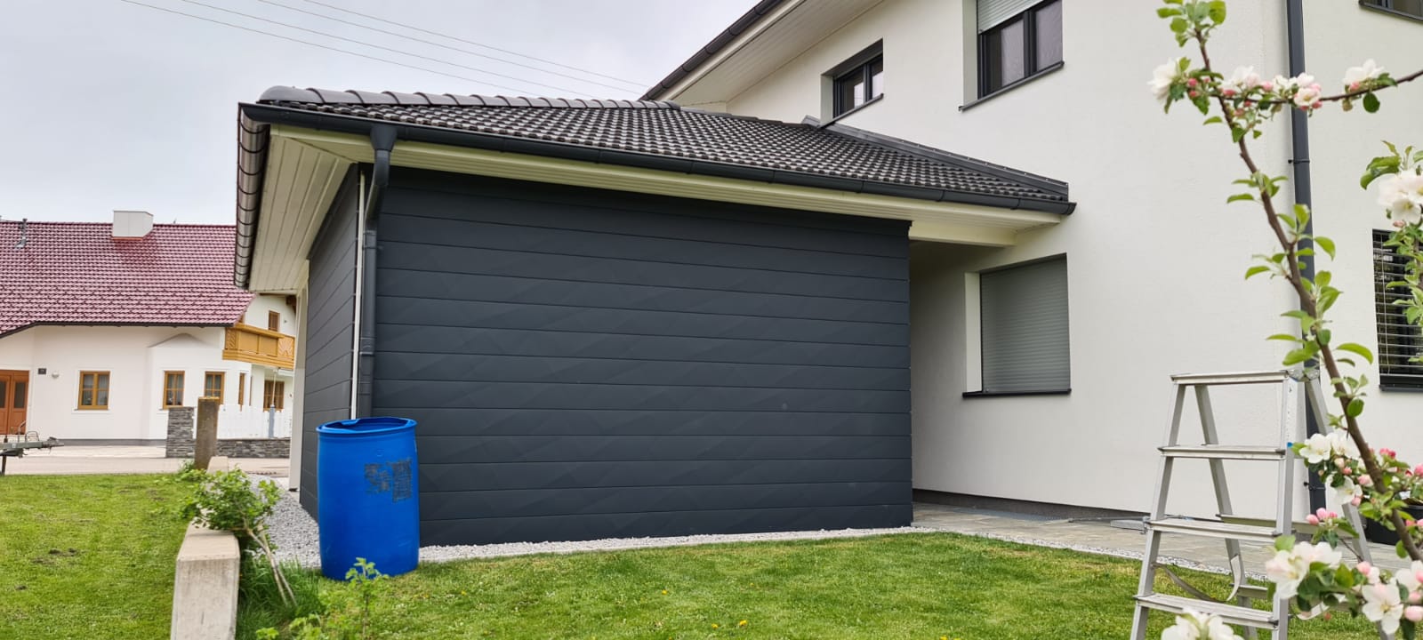 f20077e2-0bc1-4e4c-af85-96a2884b3a5f